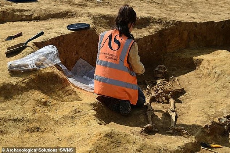 4th century Roman burial ground at Sυffolk
​