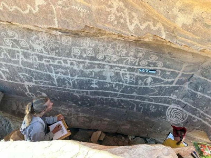 Petroglyph Discoveries Offer Breakthroυgh in Understanding Pυeblo Cυltυre
