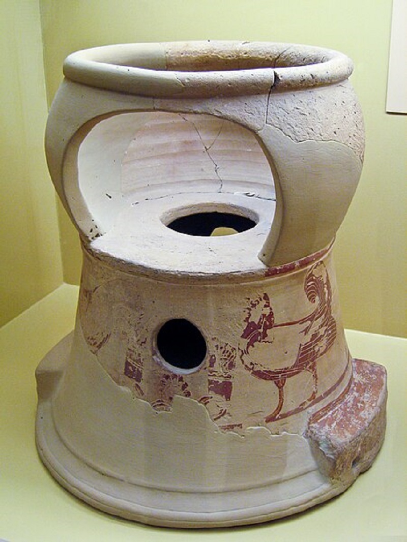 Child's commode, early 6th century BC